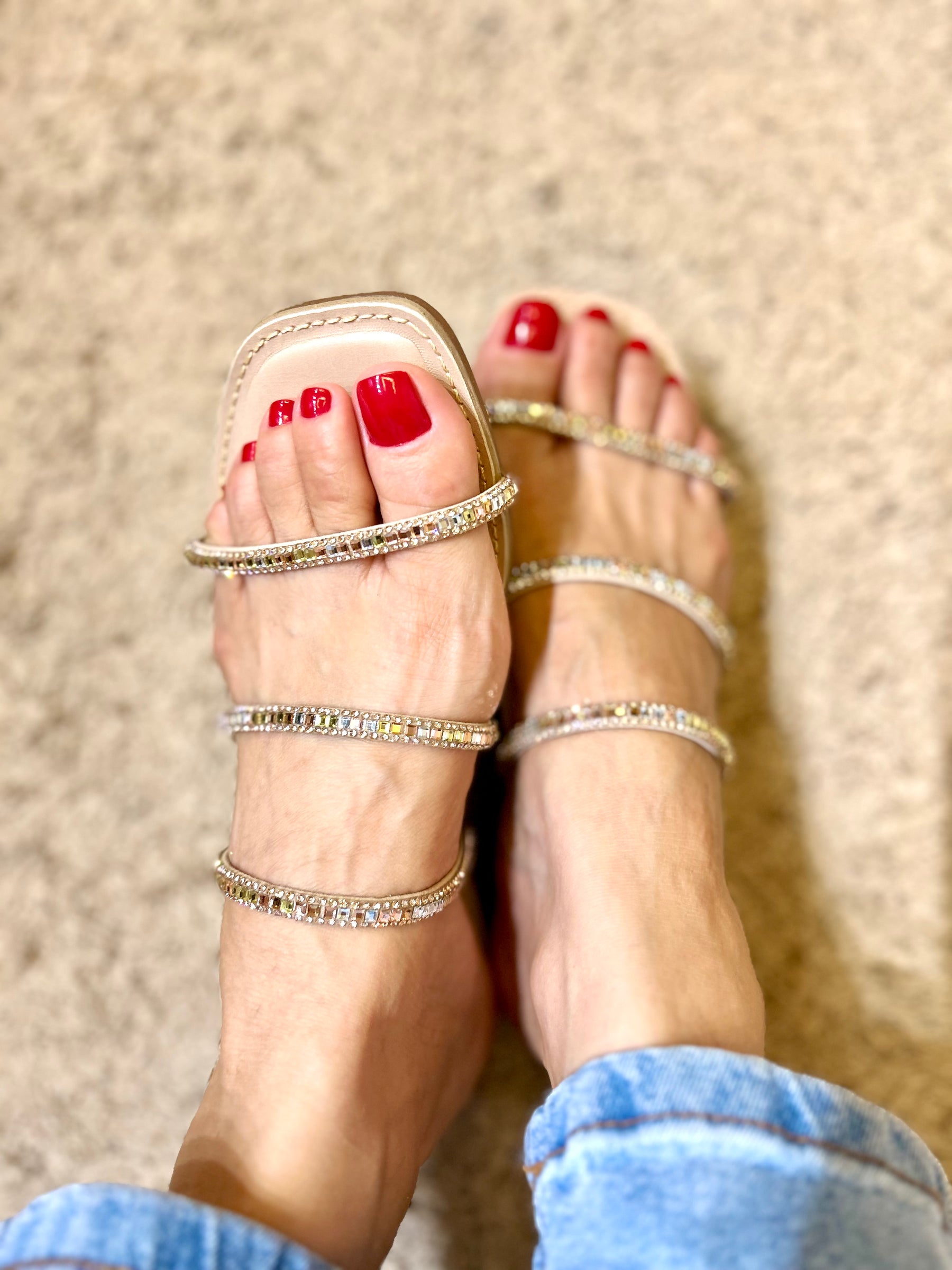 Rasteira Feminina Nude com Tiras de Strass Rosé