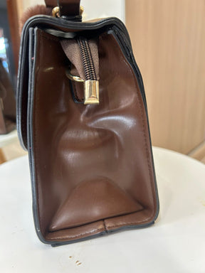 Bolsa Estruturada de Mão
